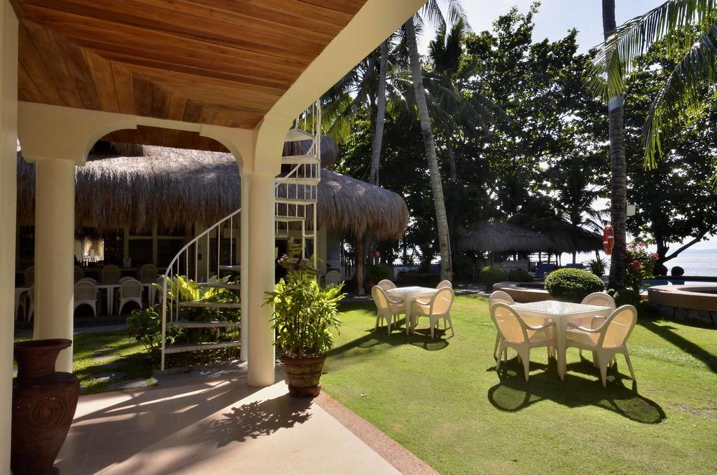 Mike's Dive Resort Dauin