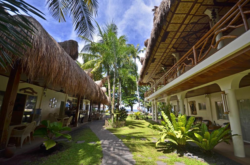 Resort Mike's Dive Dauin